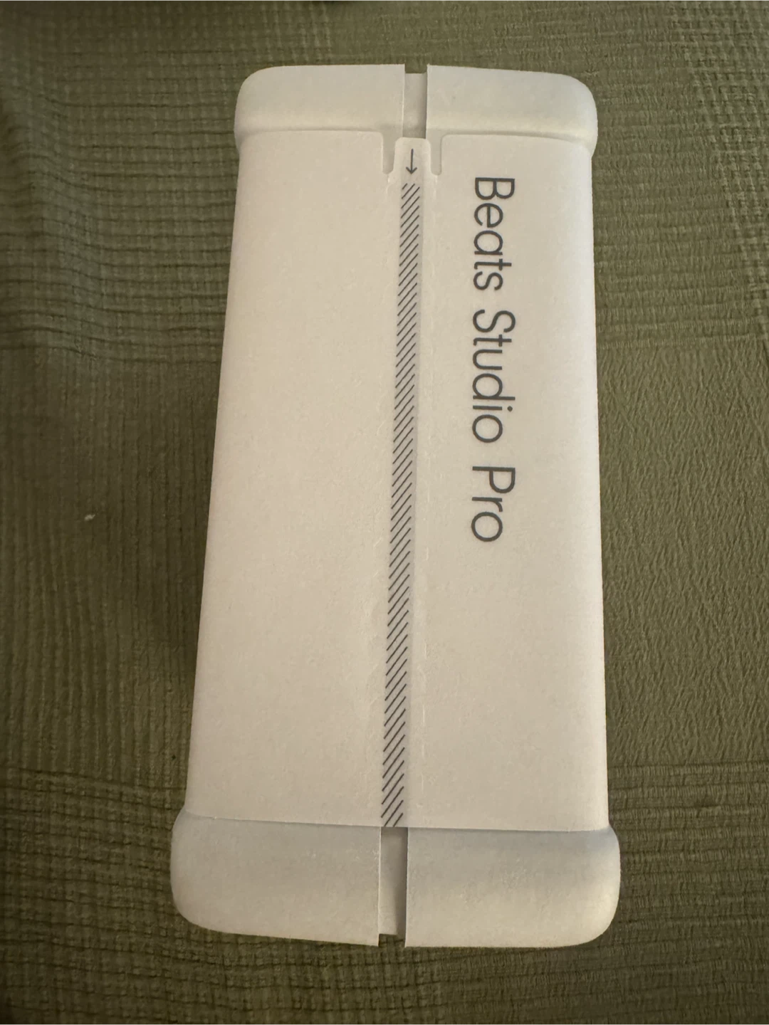 BNIB Beats Studio Pro Wireless Noise Cancelling Headphones - photo 3