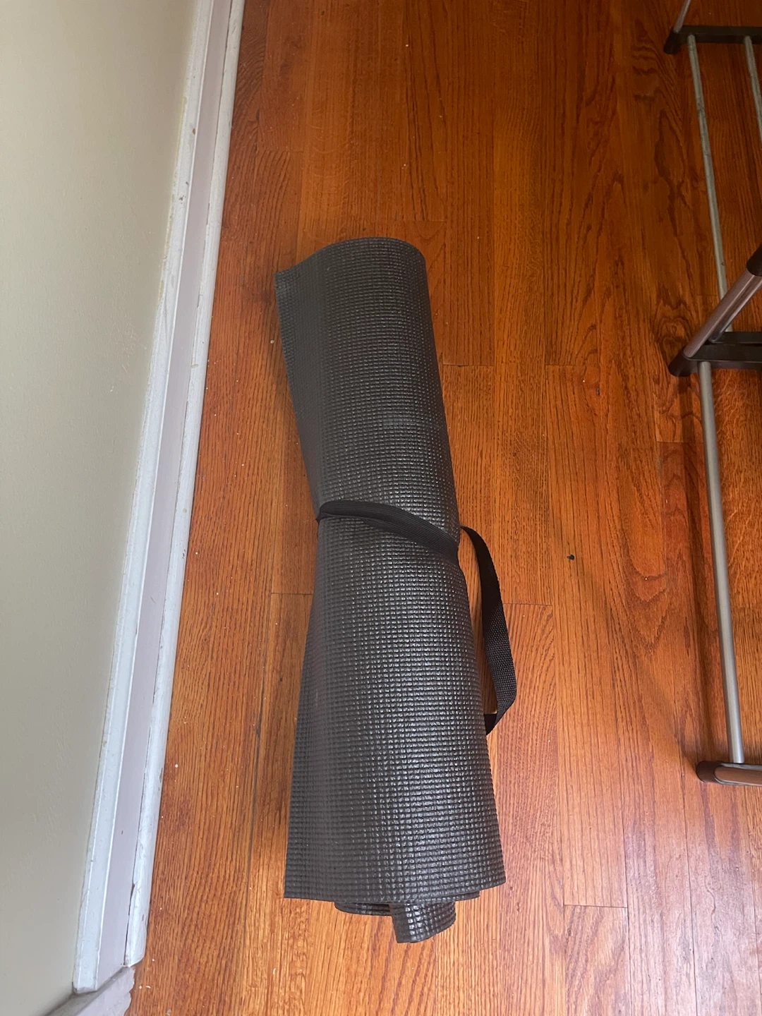 Black Yoga Mat with Strap