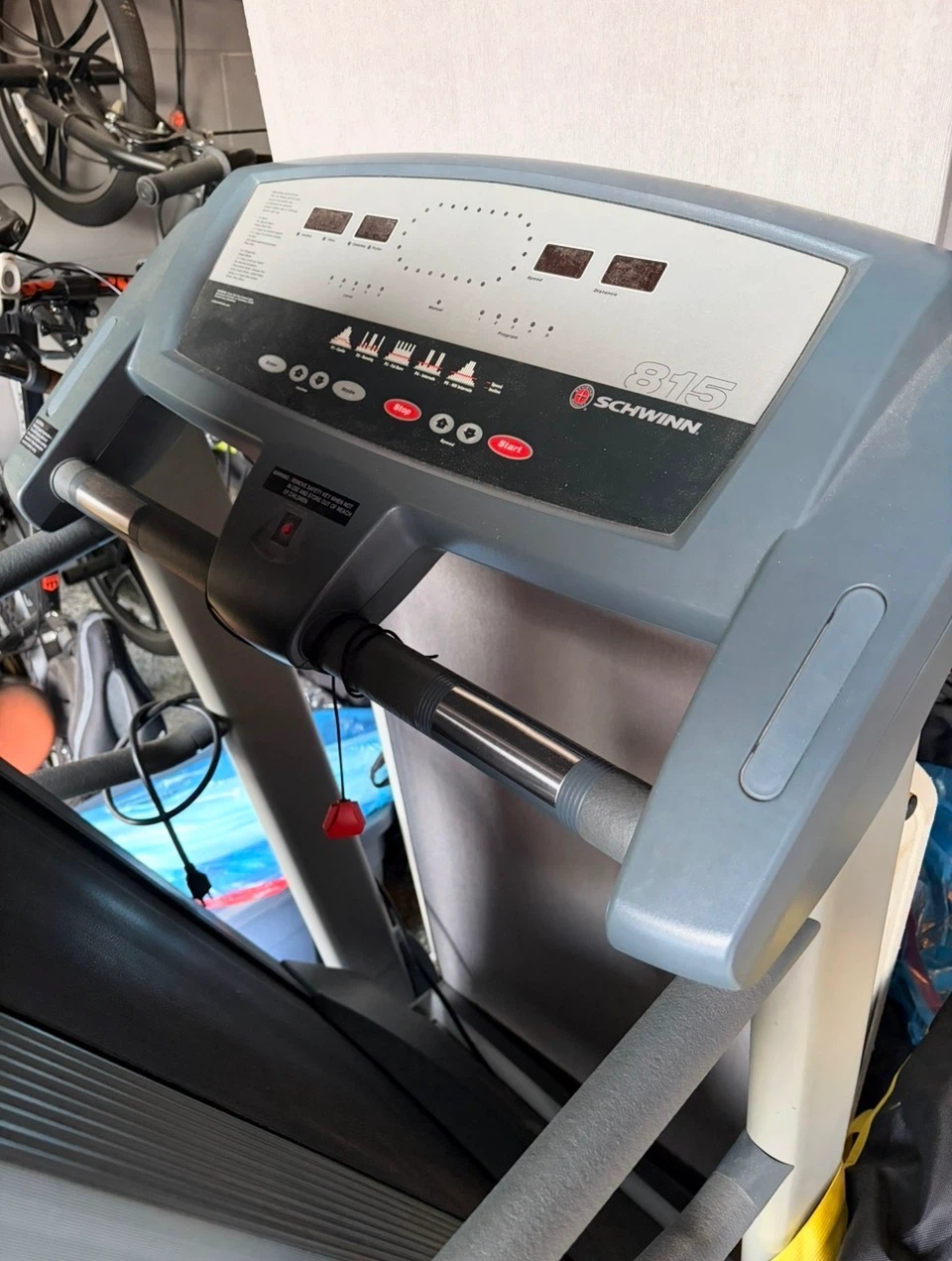 Schwinn 815 Treadmill