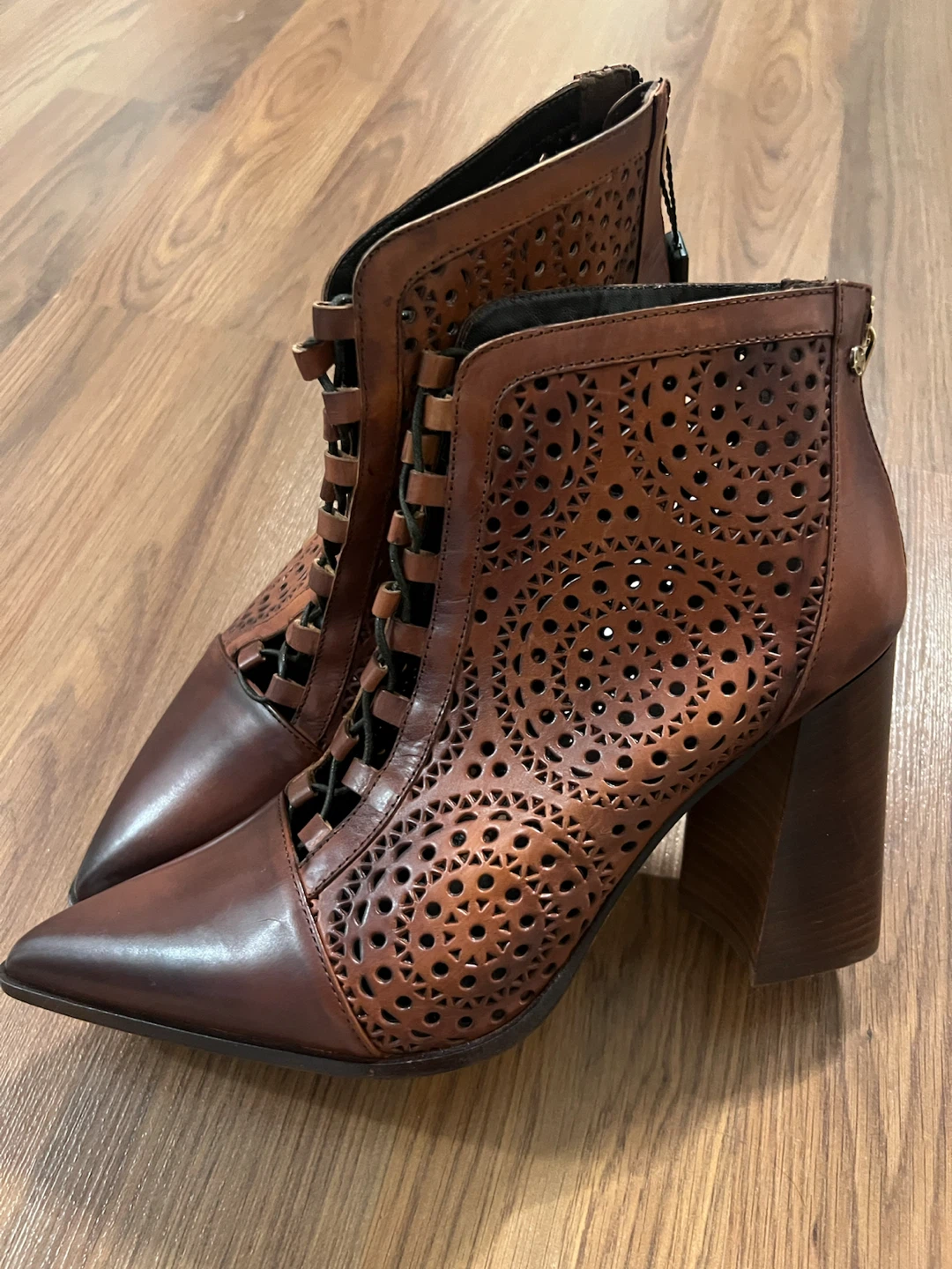 NEW Capezzani Brown Leather Laser-Cut Ankle Boots - Size 40