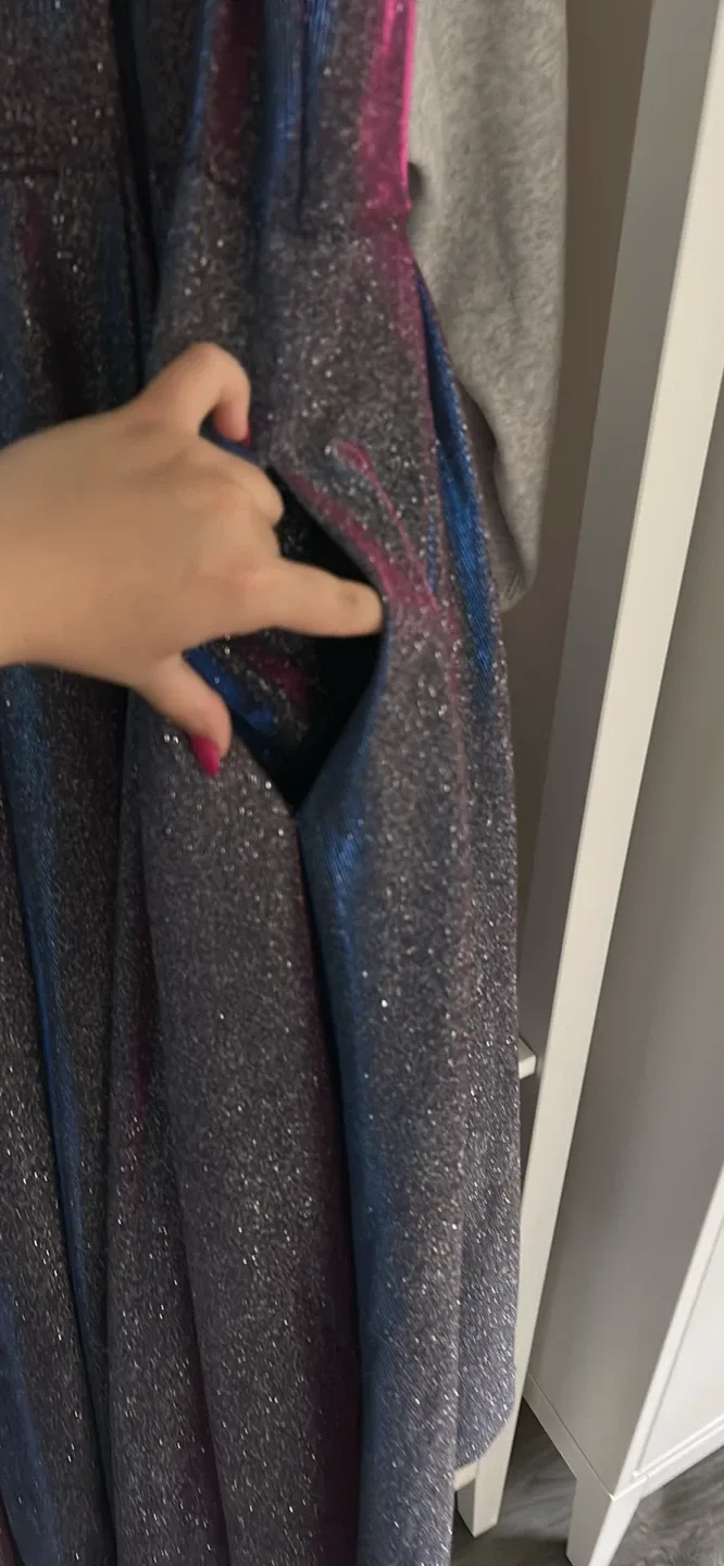 Laura Petites Sparkle Formal Dress - photo 4