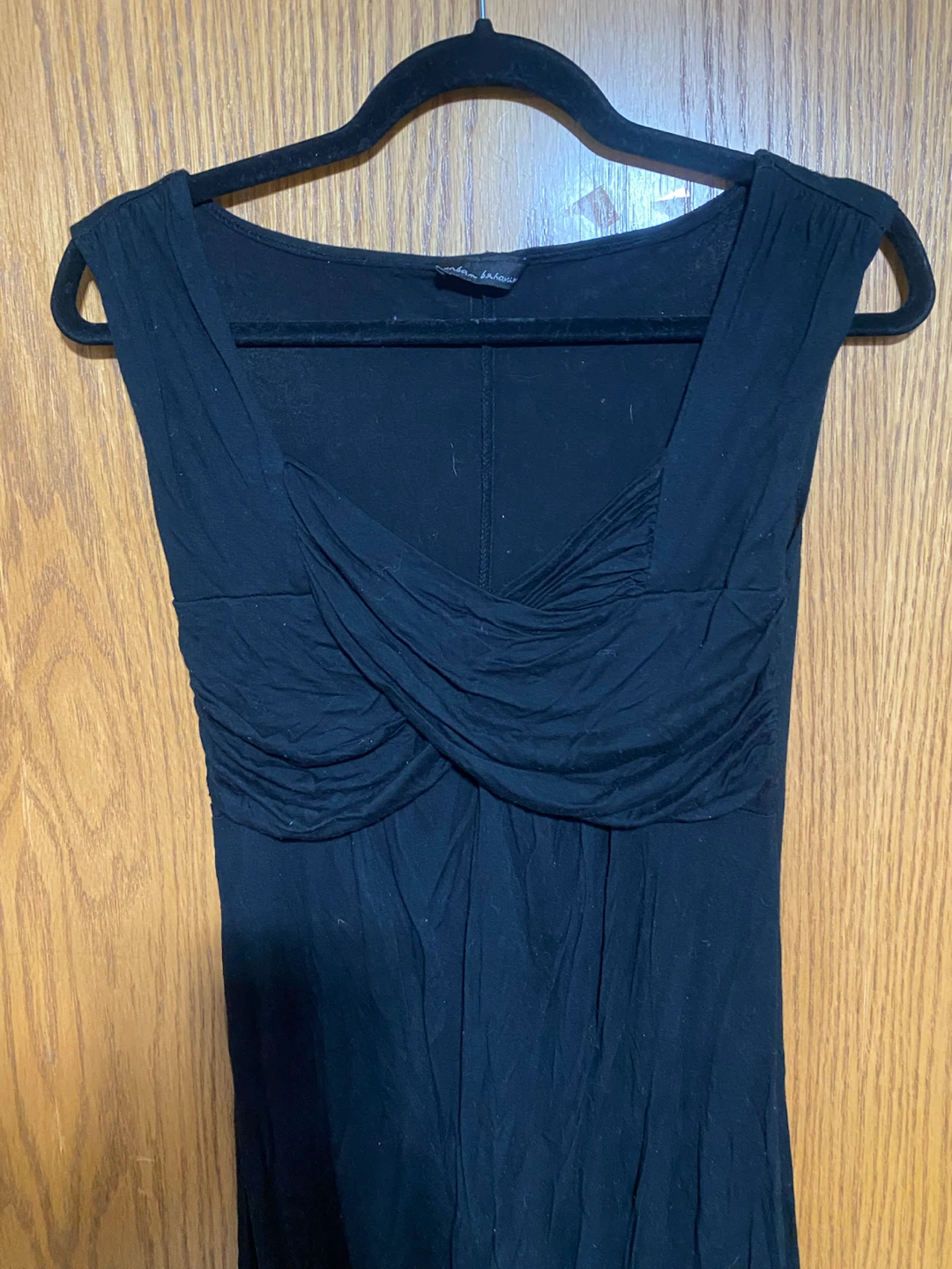 Classic Black Sleeveless Ruched Front Dress y2k style - photo 2