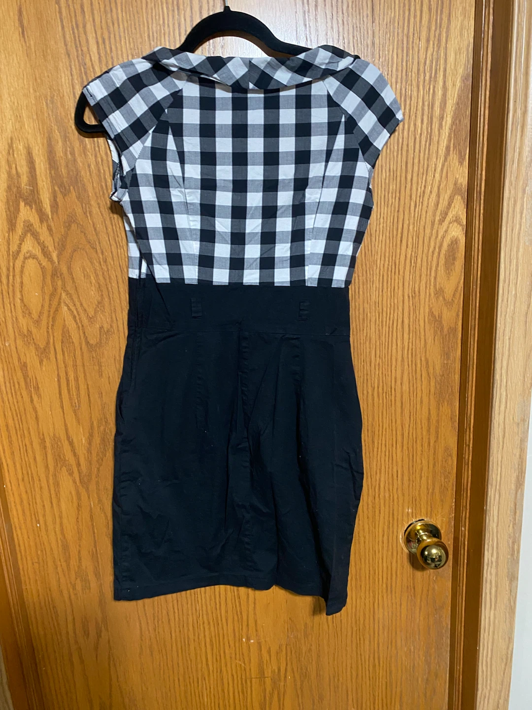Black & White Check Cap-Sleeve Sheath Dress - photo 5