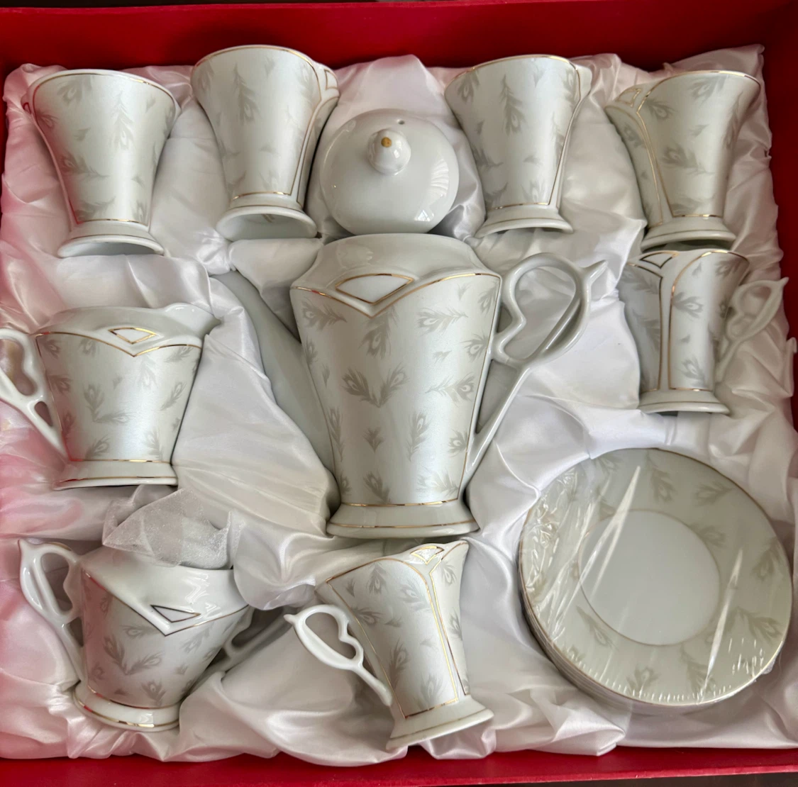 White Porcelain Teapot and Cup Set with Gold Trim