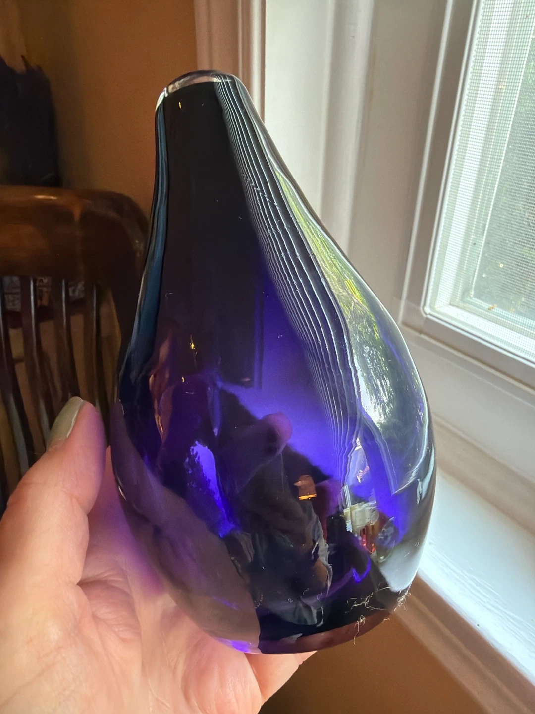 Pretty Purple Glass Vase - photo 5