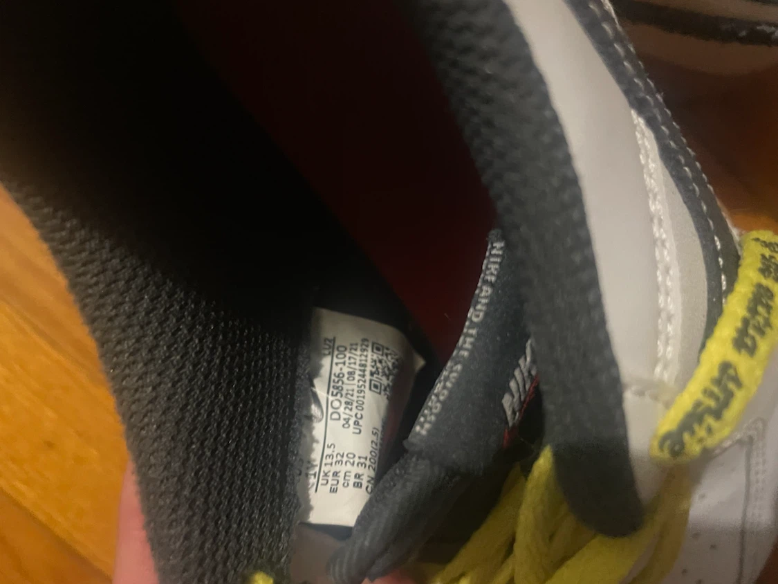 Nike Air Force 1 Low White Gum Sole Smiley Face Sneakers - photo 2
