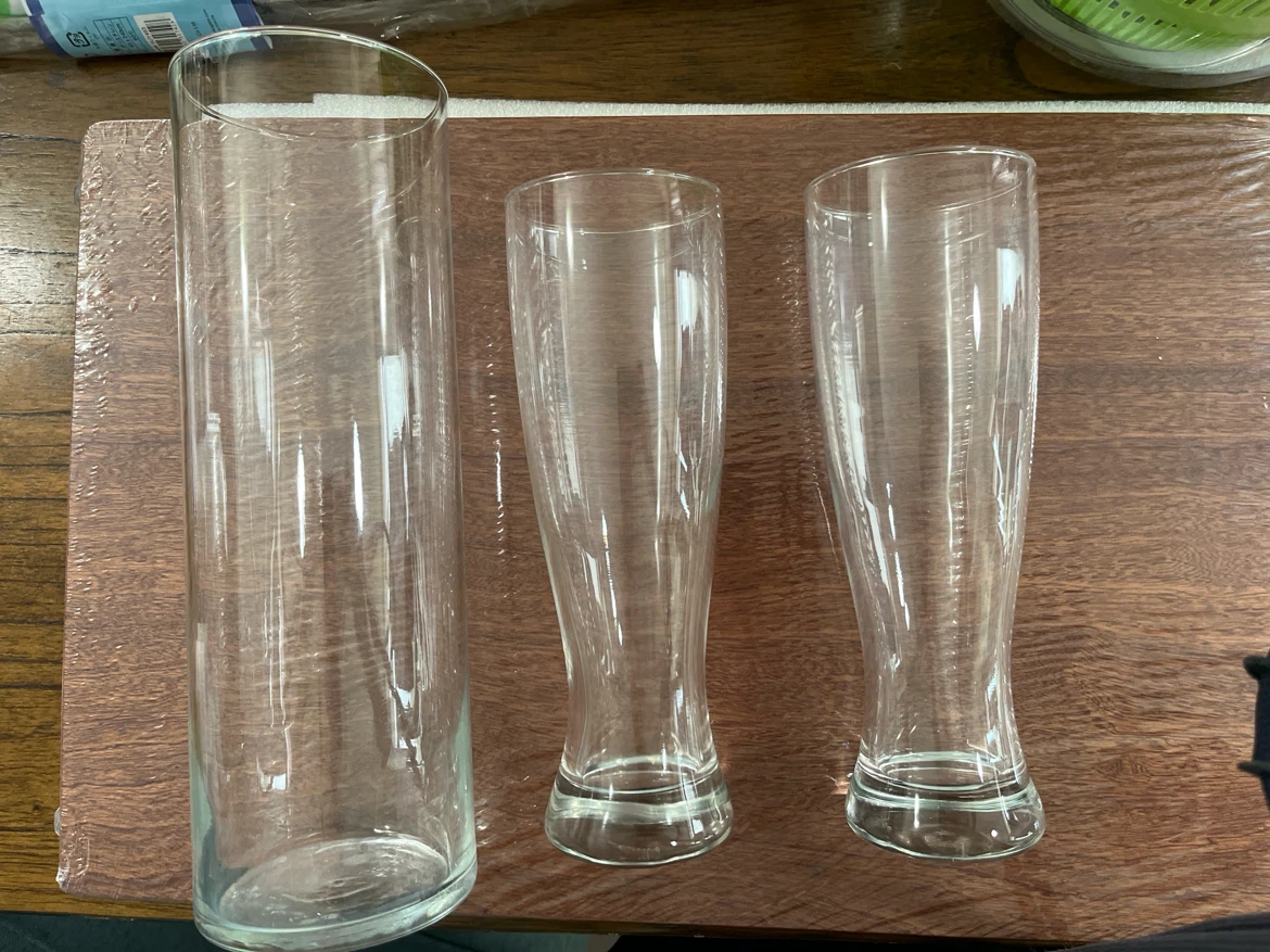 Set of 3 Clear Glass Vases/Glasses