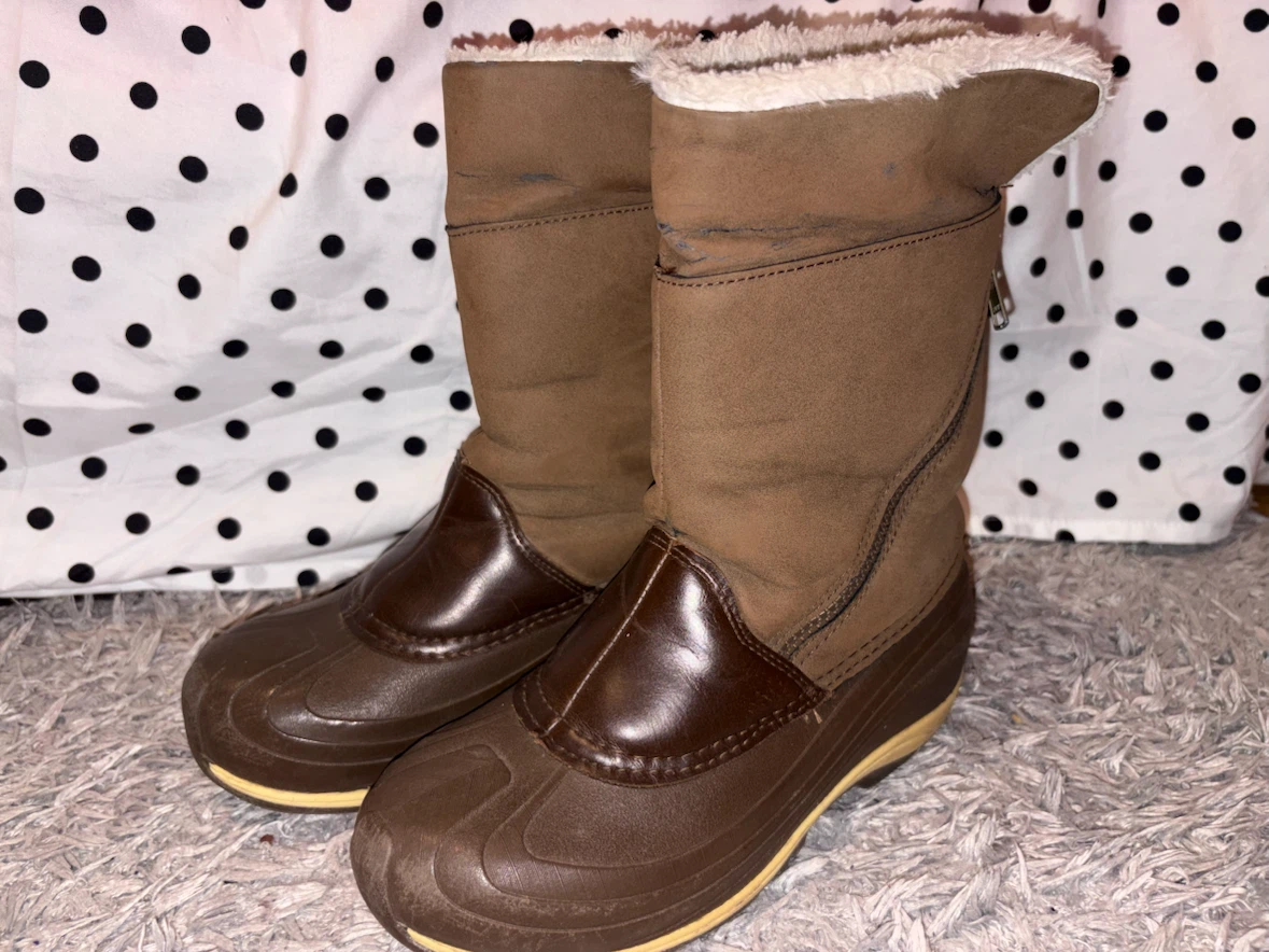 Brown Winter Boots with Fur Lining