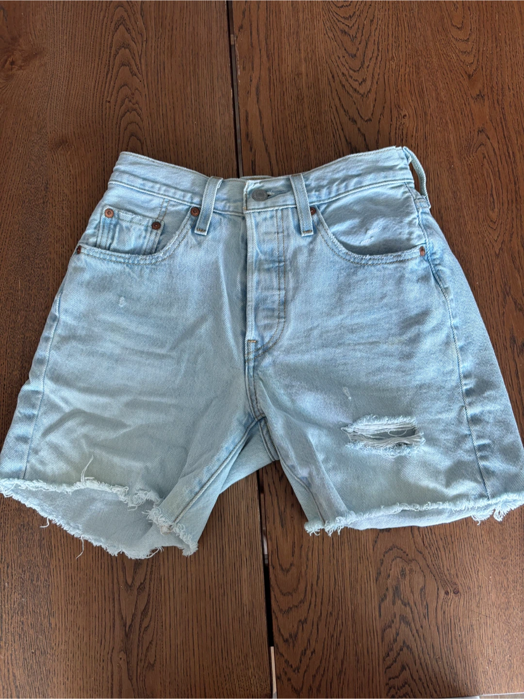 Levi's 501 Denim Shorts, size 25