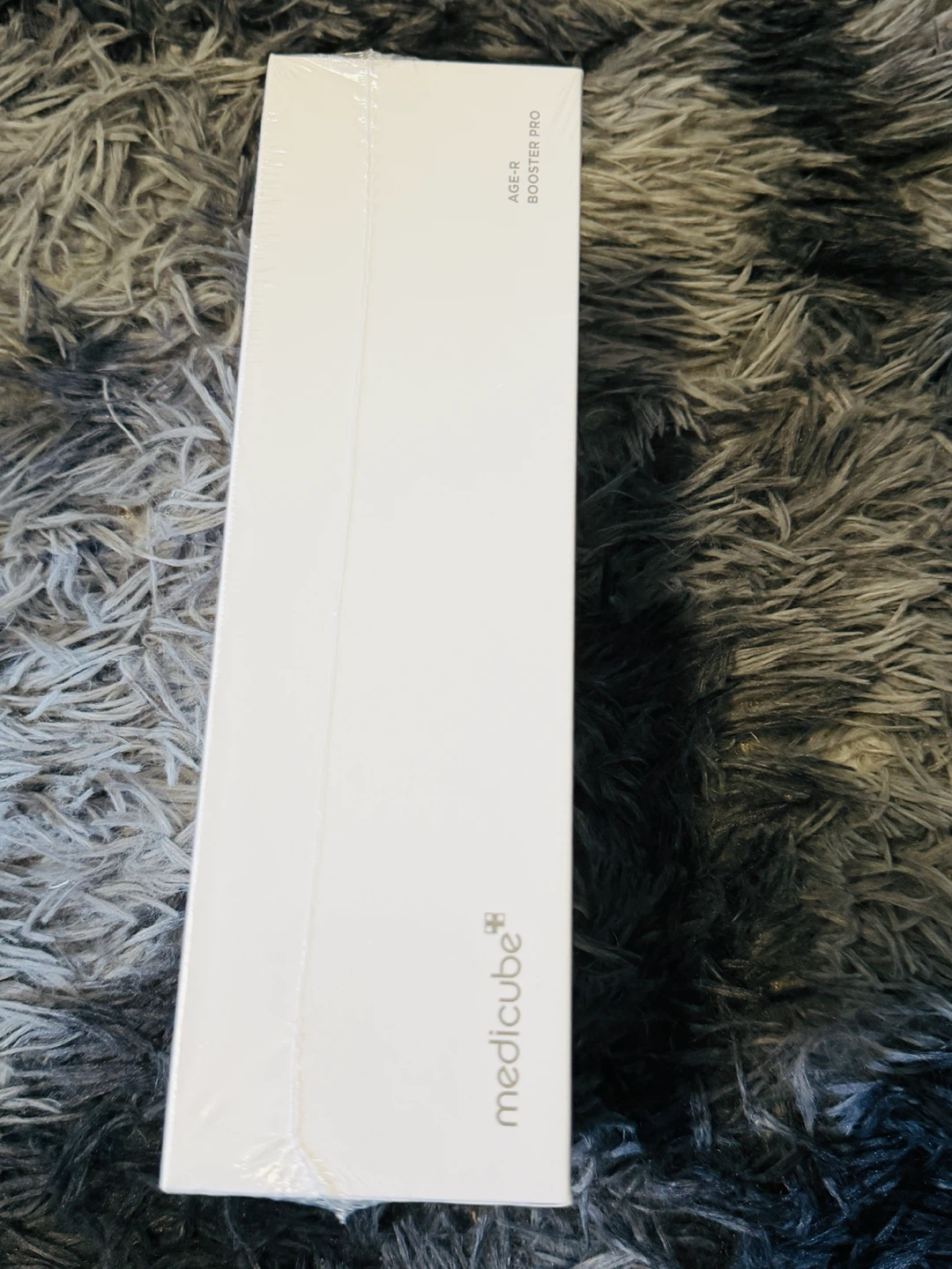 Medicube AGE-R Booster PRO Device - photo 2