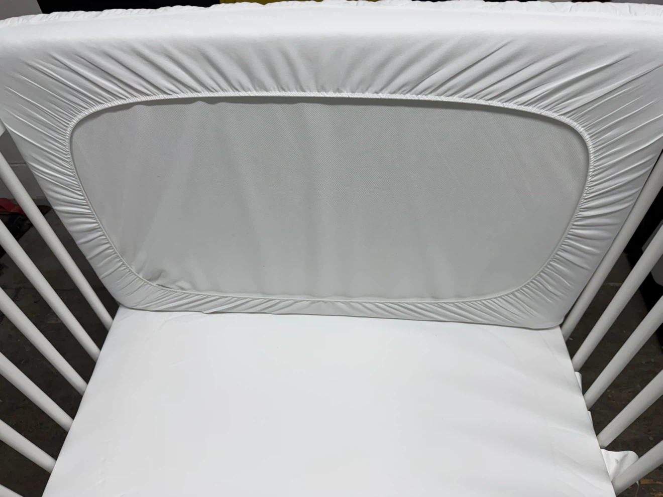 White Baby Crib with Mattress - photo 4