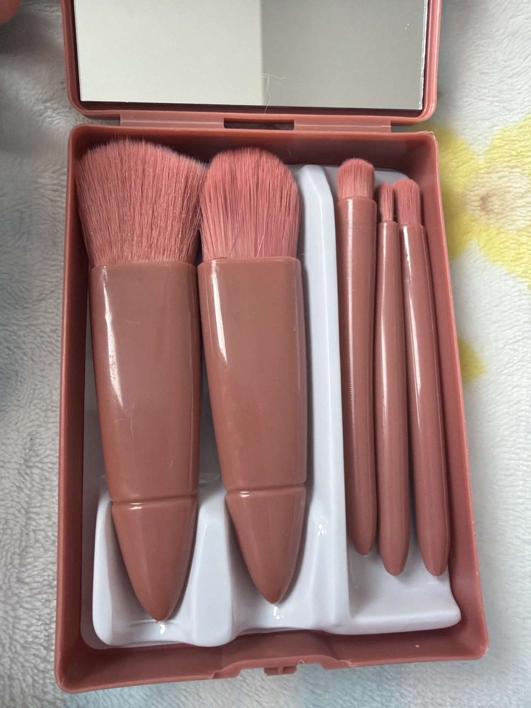 Brand New Makeup Brush Set with Mirror - photo 2