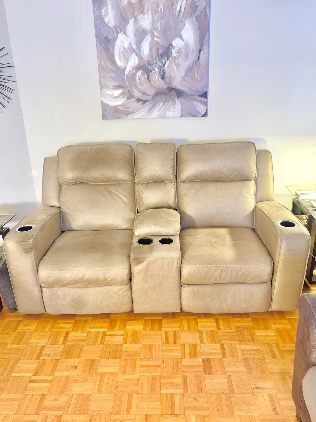 Loveseat Recliner with Center Console - photo 3