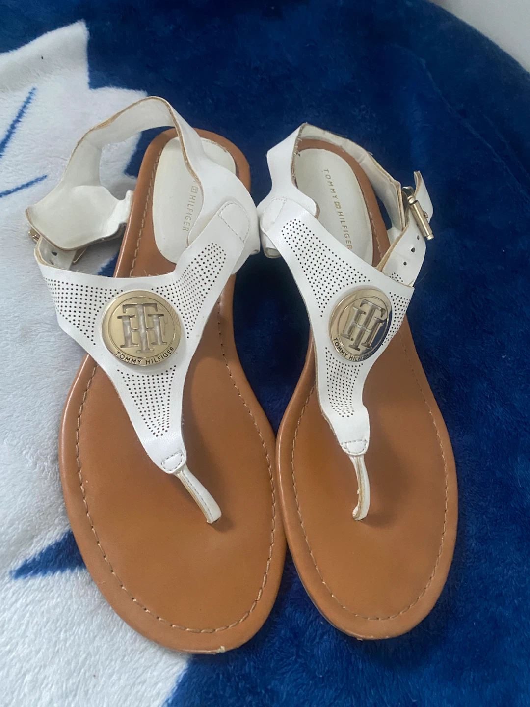Tommy Hilfiger Sandals SZ 9