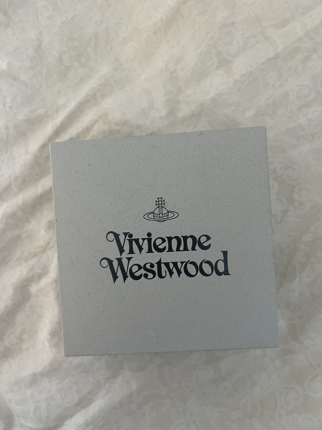 Vivienne Westwood Mini Bas Relief Pearl Necklace!!! - photo 3