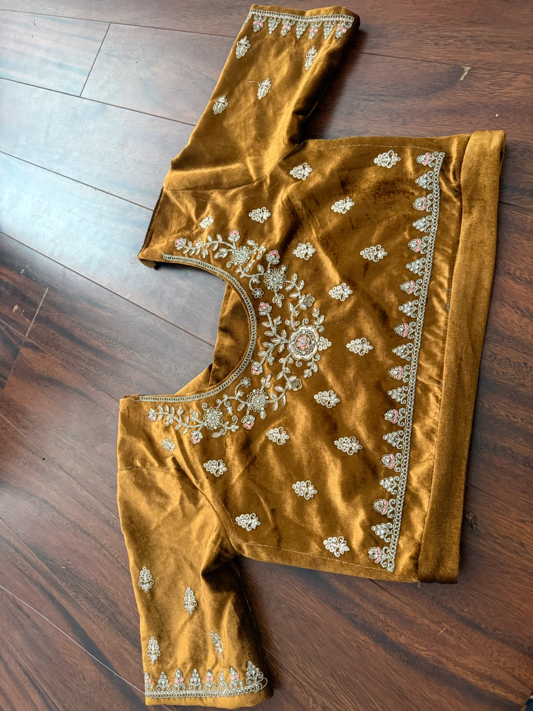 Women's Yellow Embroidered Lehenga Choli - photo 3