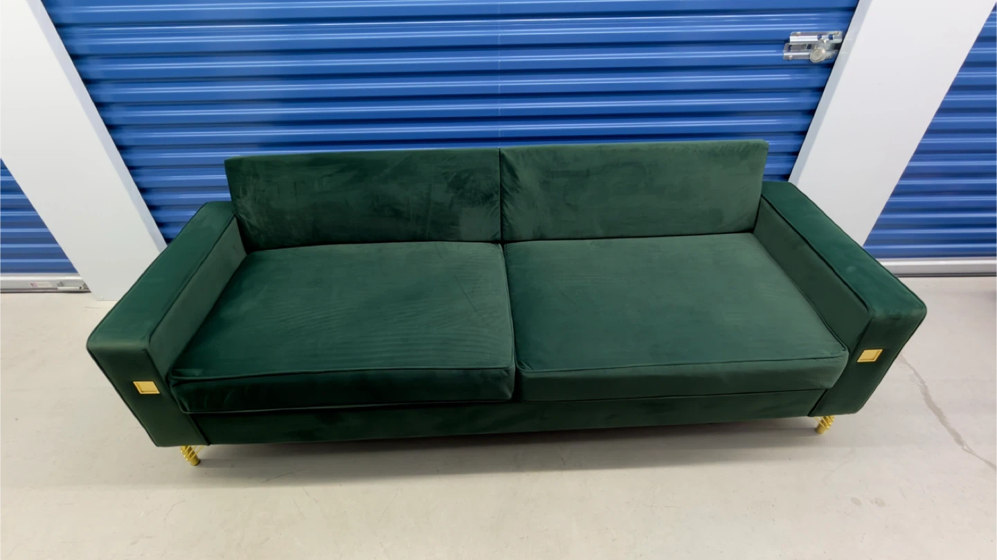 Luxury Emerald Green Velvet Sofa With Gold Accents - photo 3