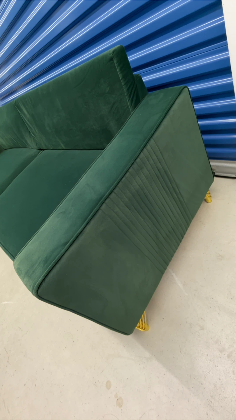 Luxury Emerald Green Velvet Sofa With Gold Accents - photo 2