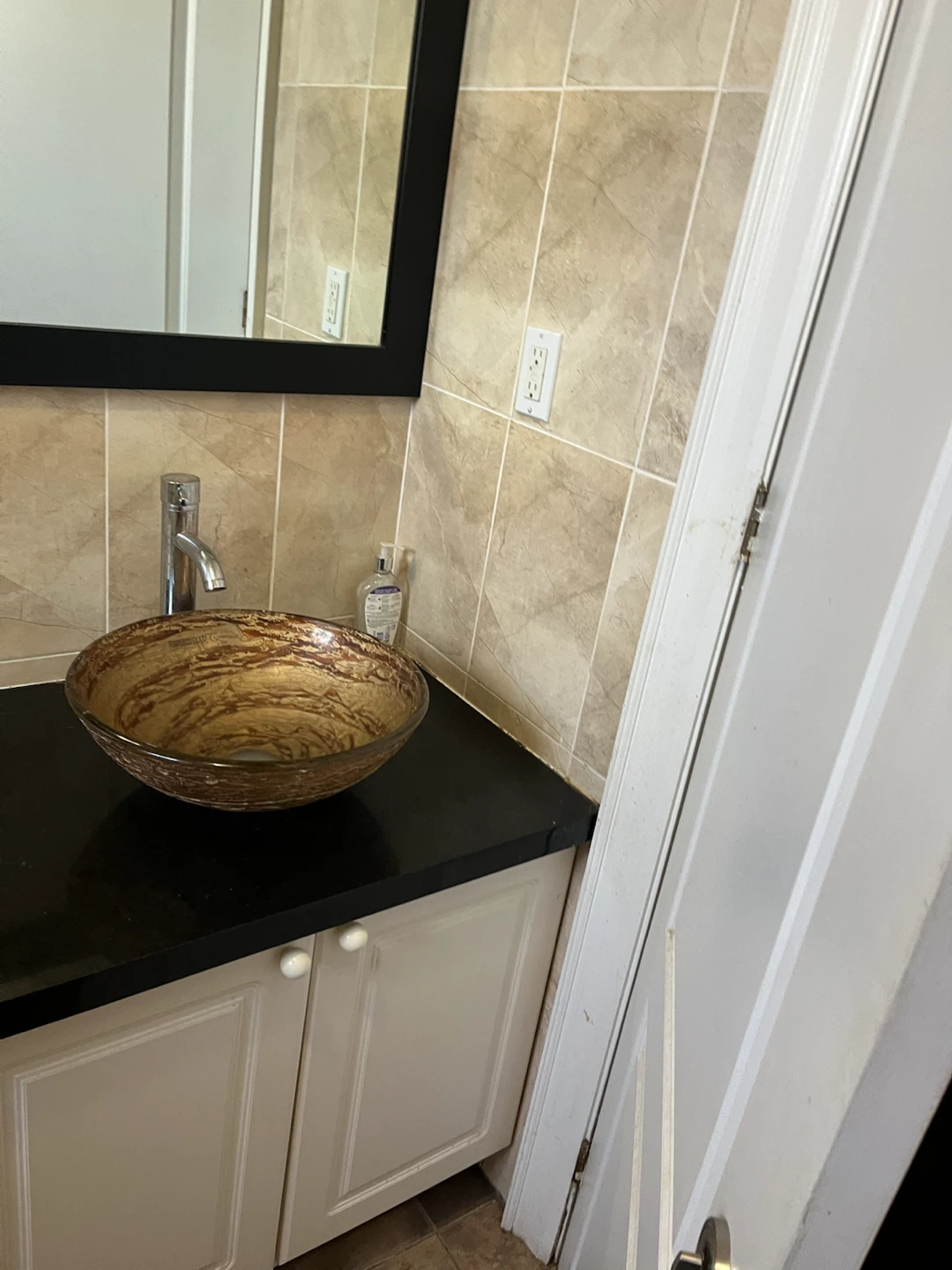 Room for Rent - photo 2