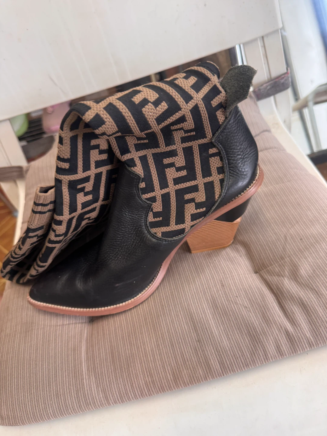 Fendi Logo Knit Boots