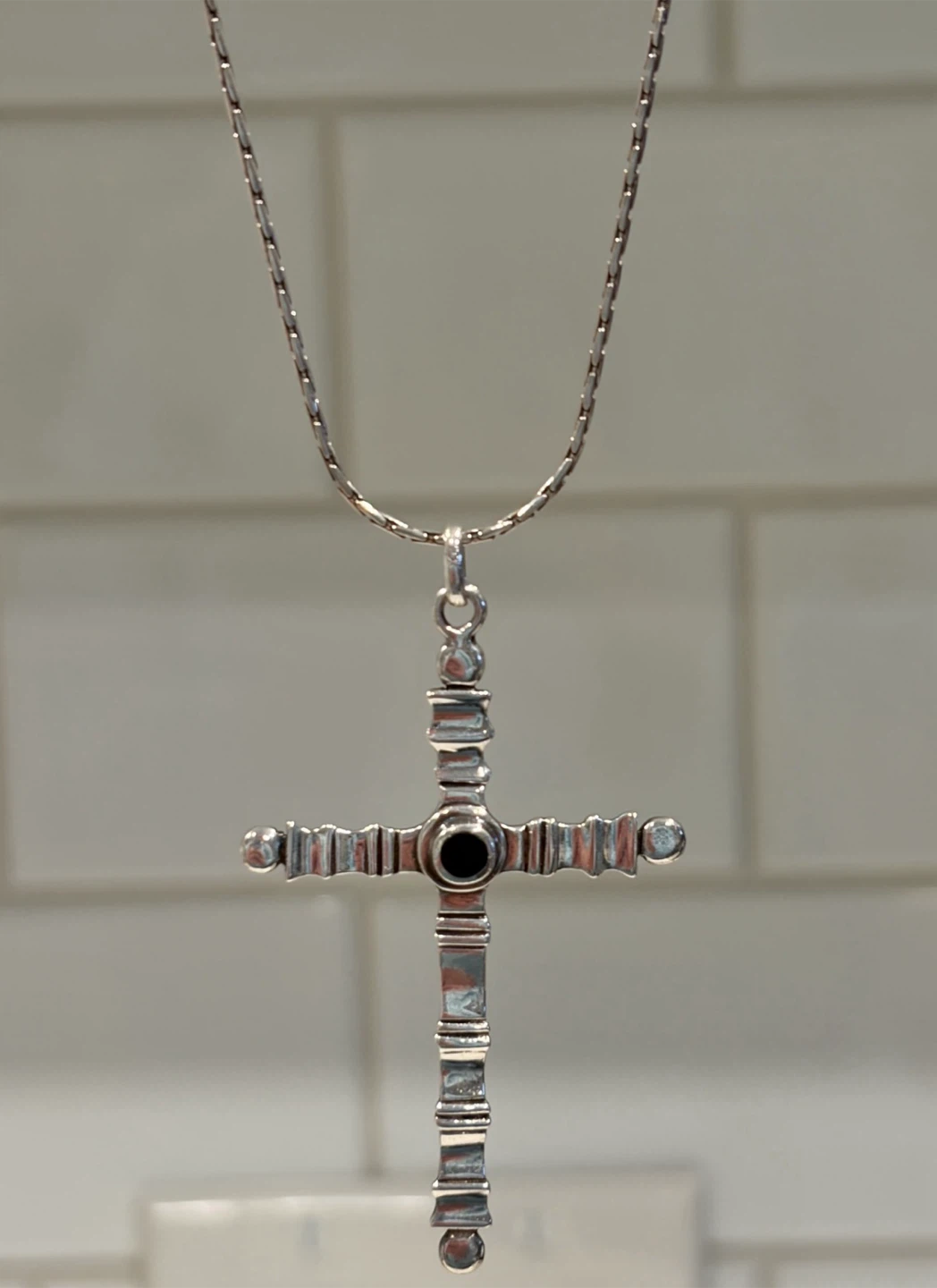 925 Sterling Silver (Stamp) Gothic Like Cross Pendant Necklace - photo 2