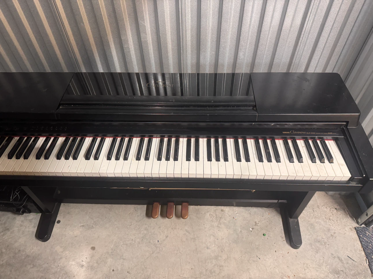 Yamaha Clavinova CLP-560 Digital Piano