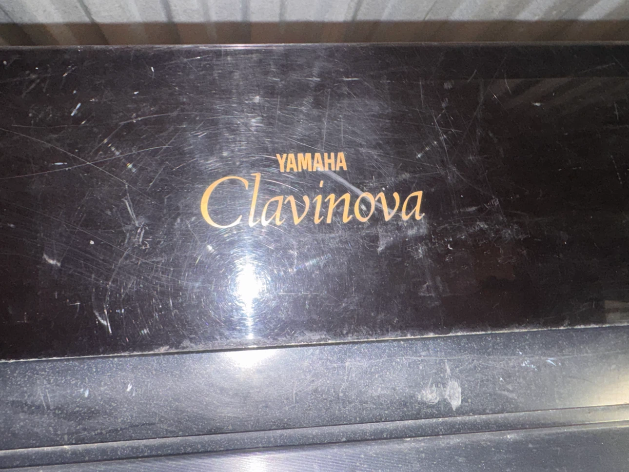 Yamaha Clavinova CLP-560 Digital Piano - photo 4