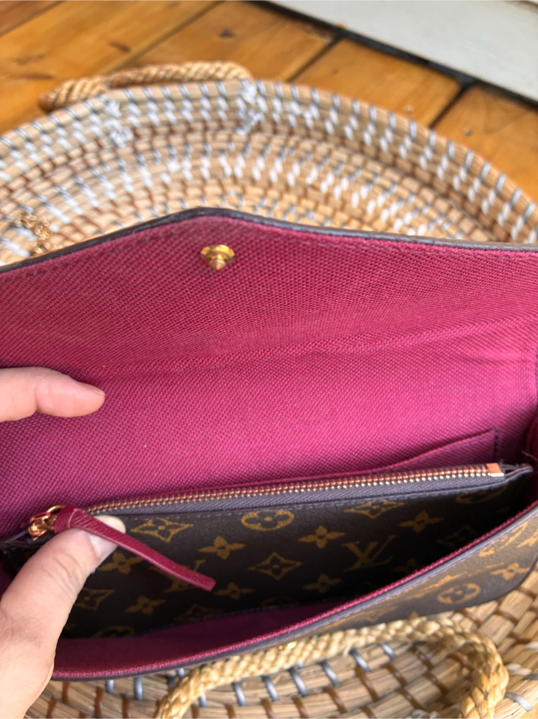LV - photo 2