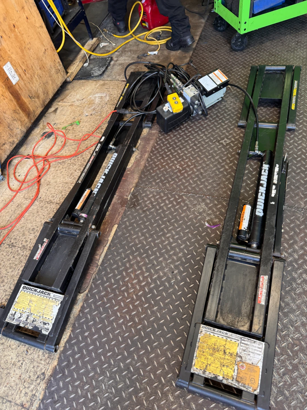 QuickJack Car Lift Set