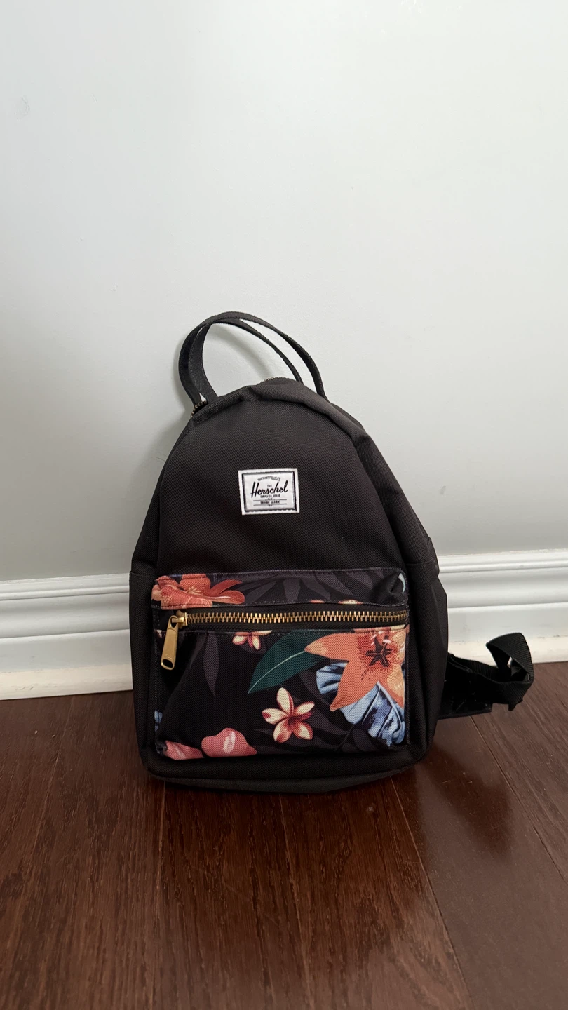 Herschel Nova Mini Backpack - Black Floral