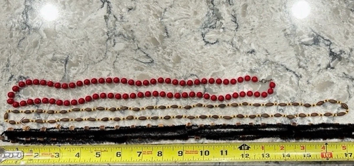 Beaded Necklace Lot ($3 each/both for $5) - photo 5