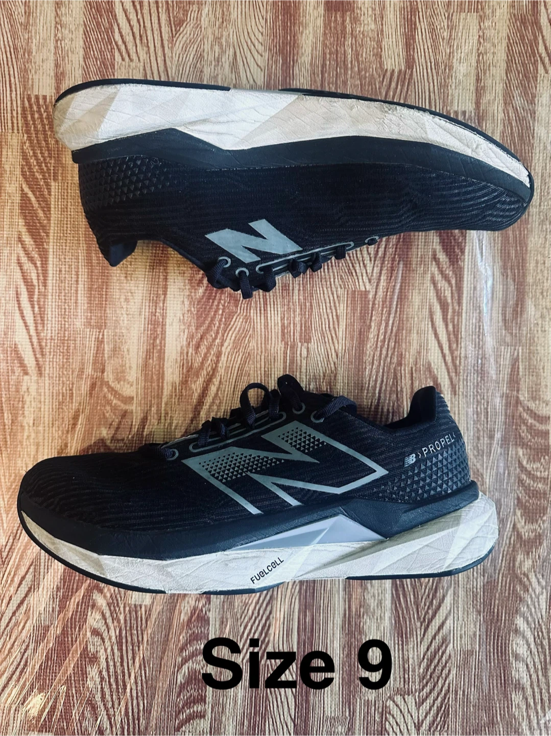 New Balance Fresh Foam 880v12 Running Shoes - Size 9.5 - photo 4
