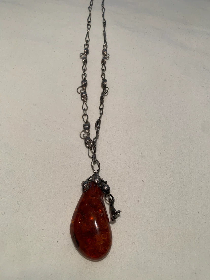 Amber Teardrop Pendant Necklace