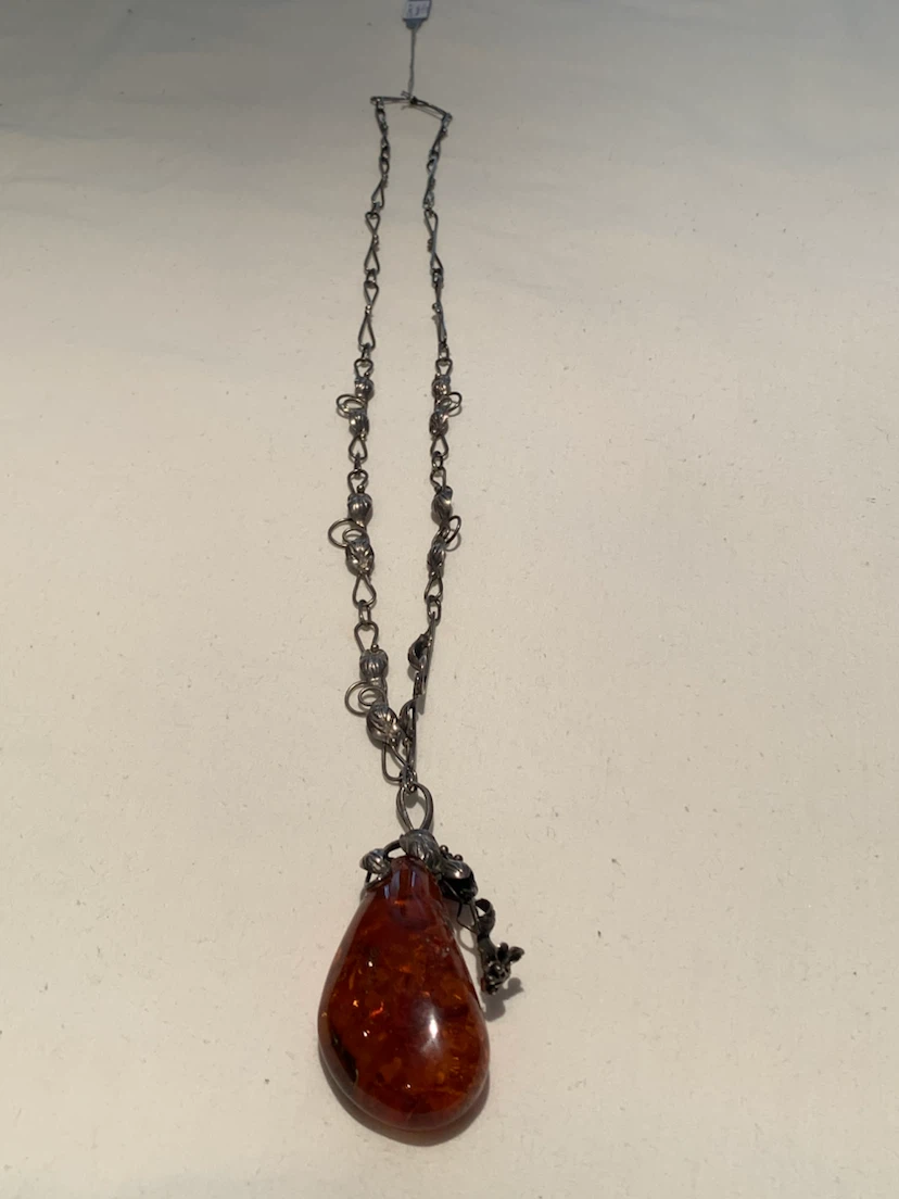 Amber Teardrop Pendant Necklace - photo 3