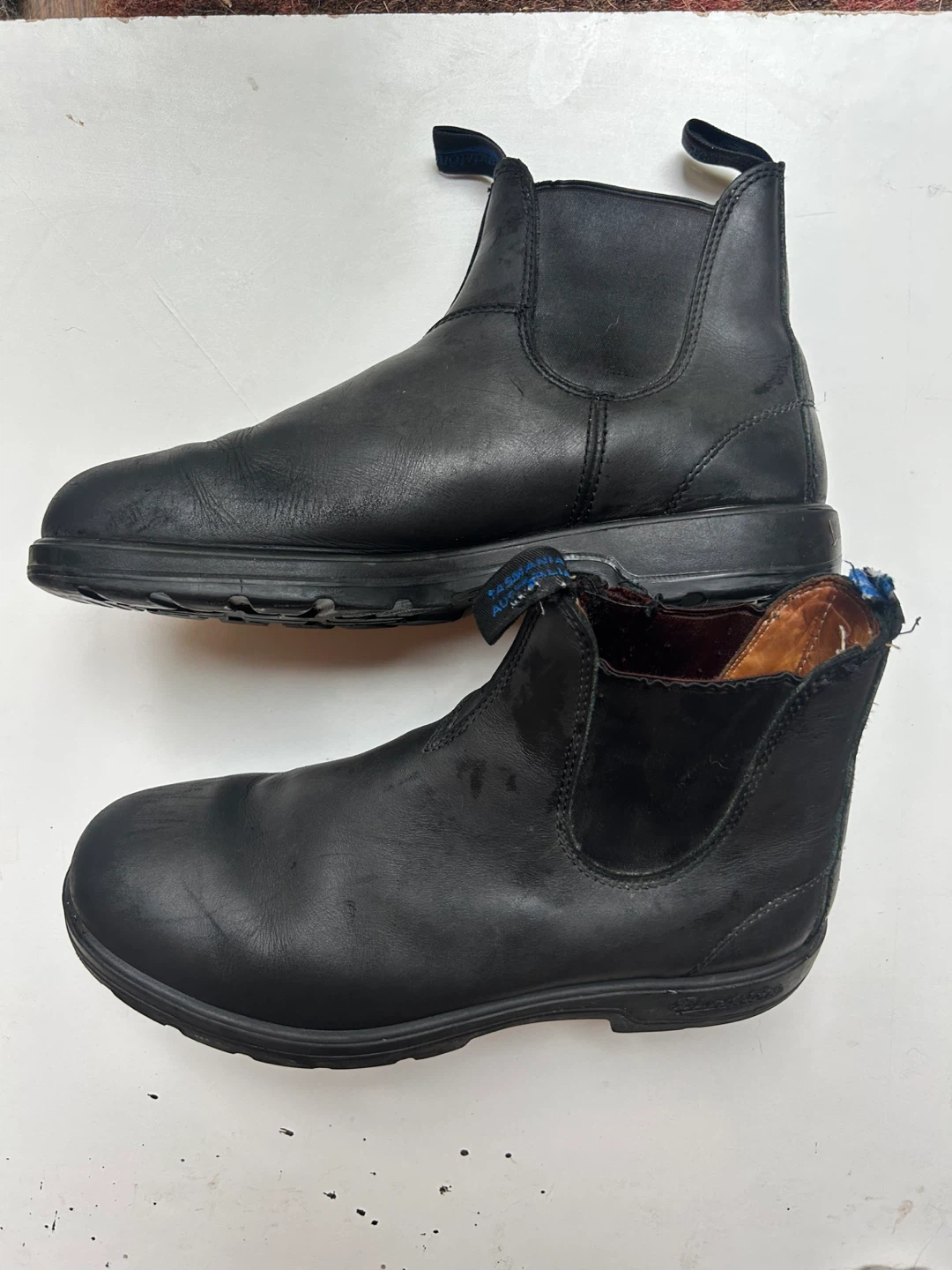Blundstone Black Leather Chelsea Boots (Men’s)