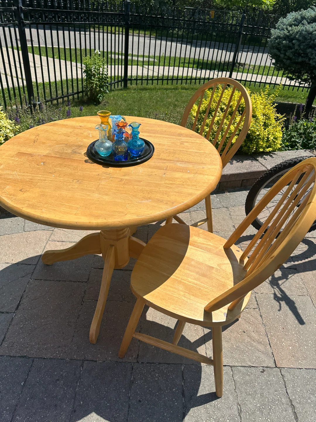 Wooden Round Dining Table with 2 Chairs - photo 3