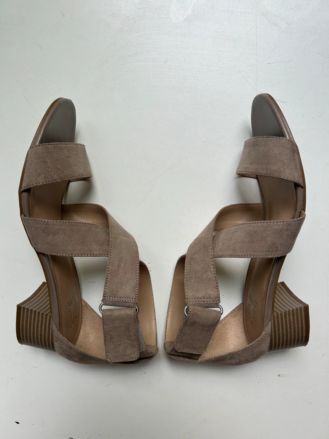 Naturalizer Block Heel Sandals - photo 3