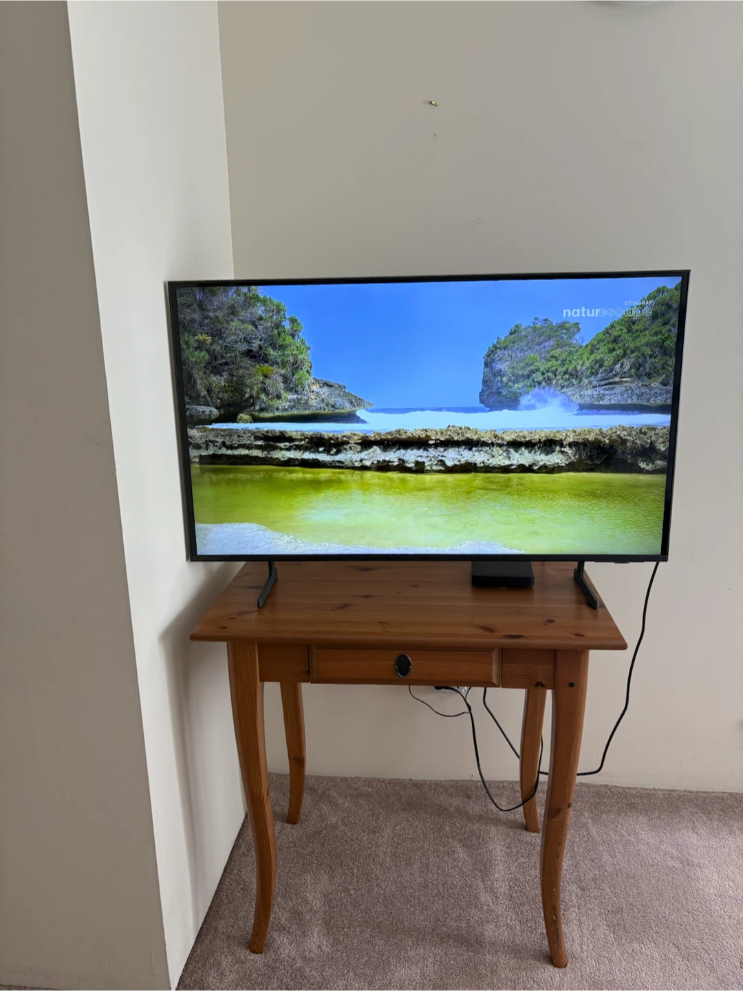 Samsung 43” Crystal UHD 4K Smart TV - photo 3