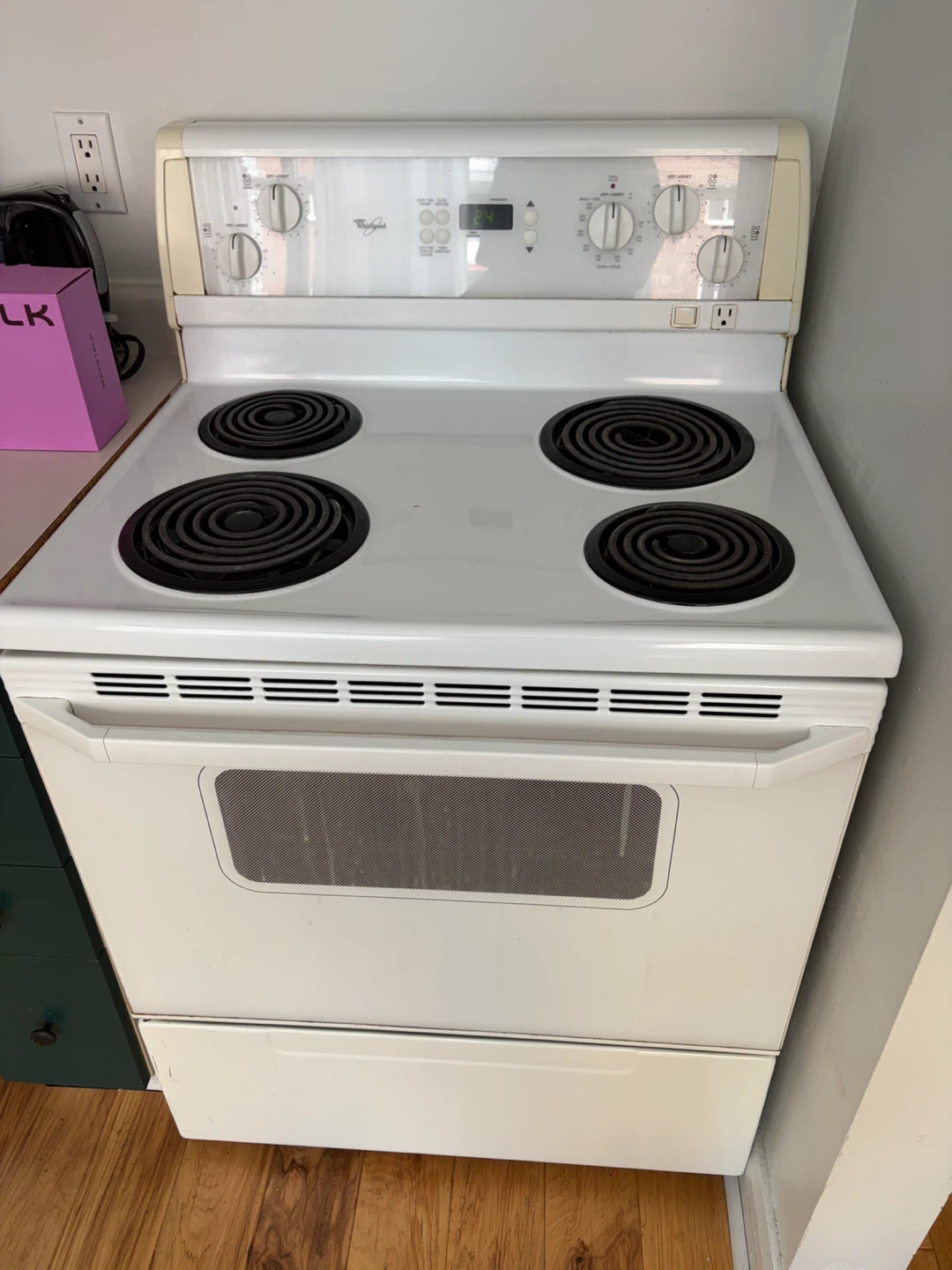 Whirlpool Electric Stove with Oven