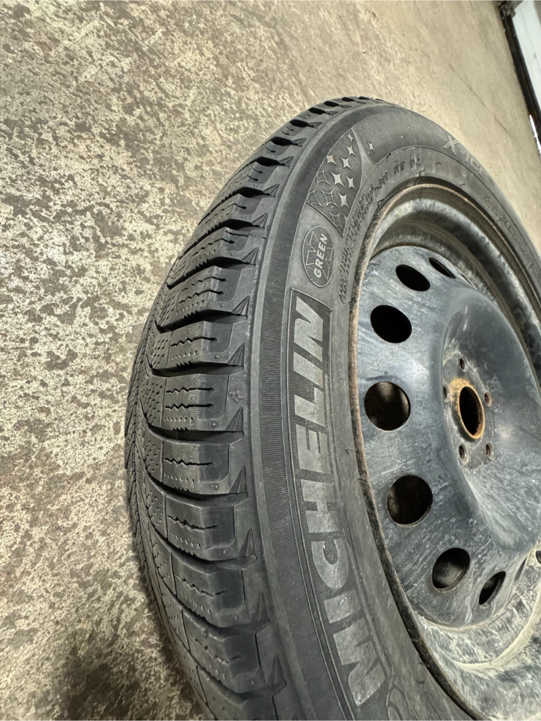 Audi Q3 Michelin X-Ice Winter Tire with Steel Rim - photo 5