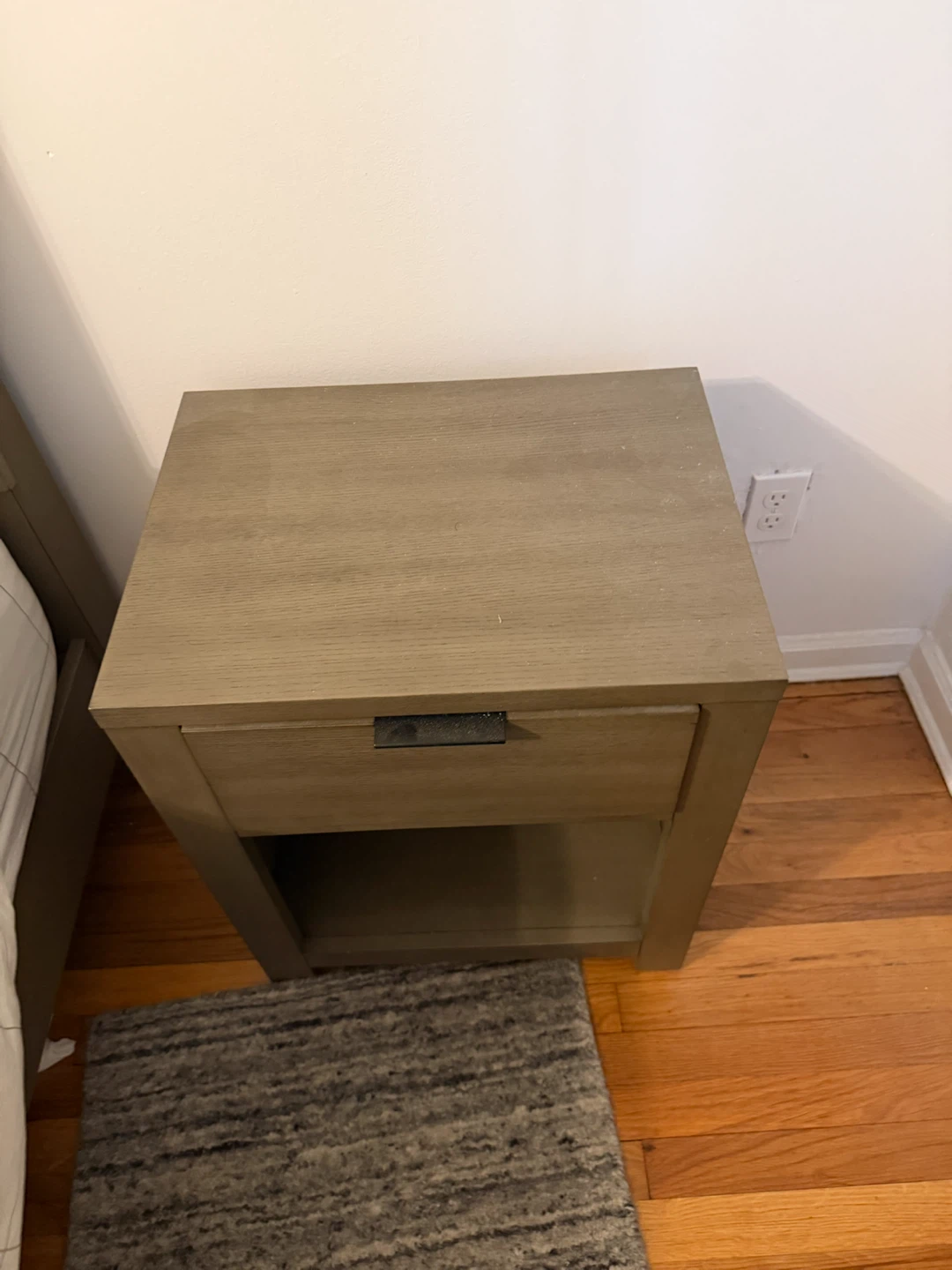 Macys tribeca Bed Frame (Queen) with 2 night stands - photo 5