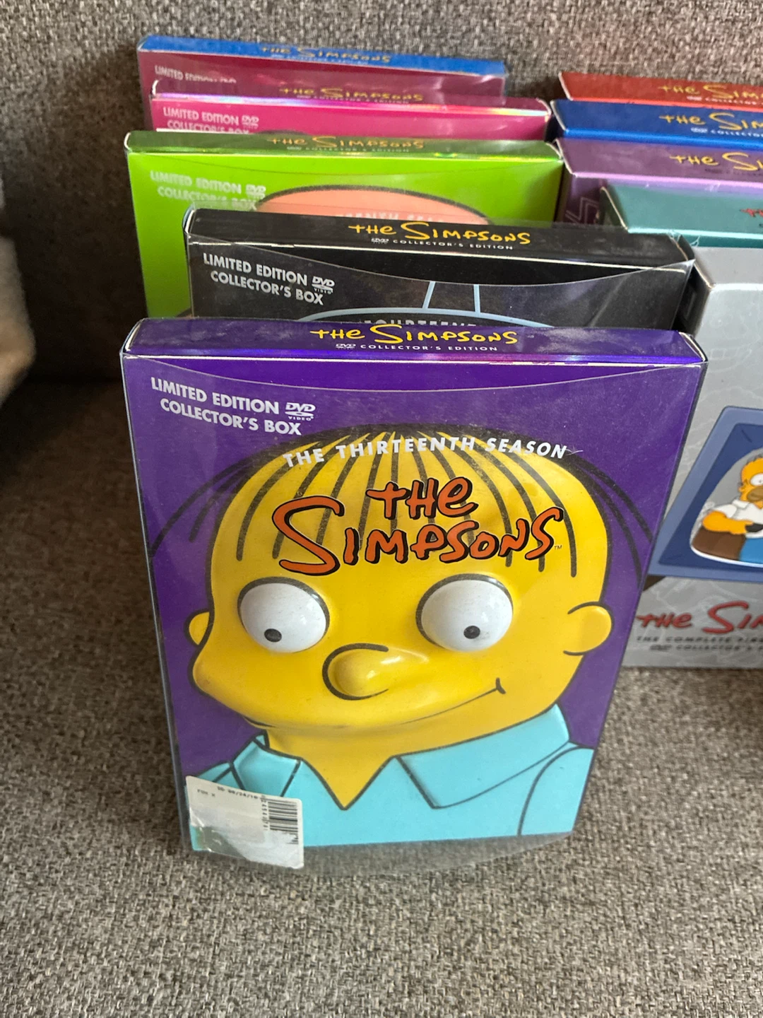 various Simpsons seasons DVDs read description mintish - photo 4