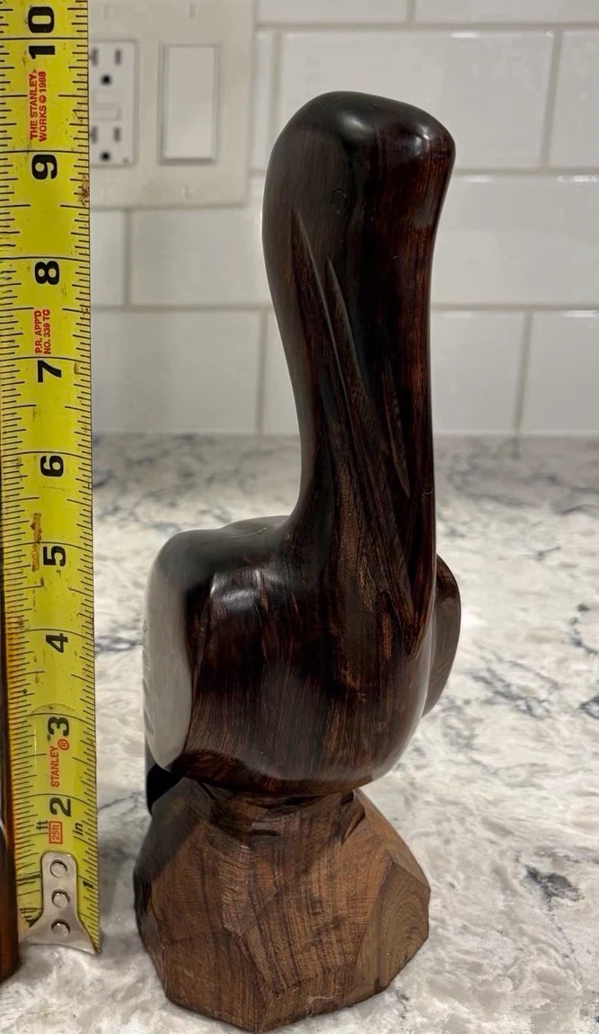 Vintage Hand-Carved Wooden Pelican/Bird Sculpture Folk Art Décor - photo 4