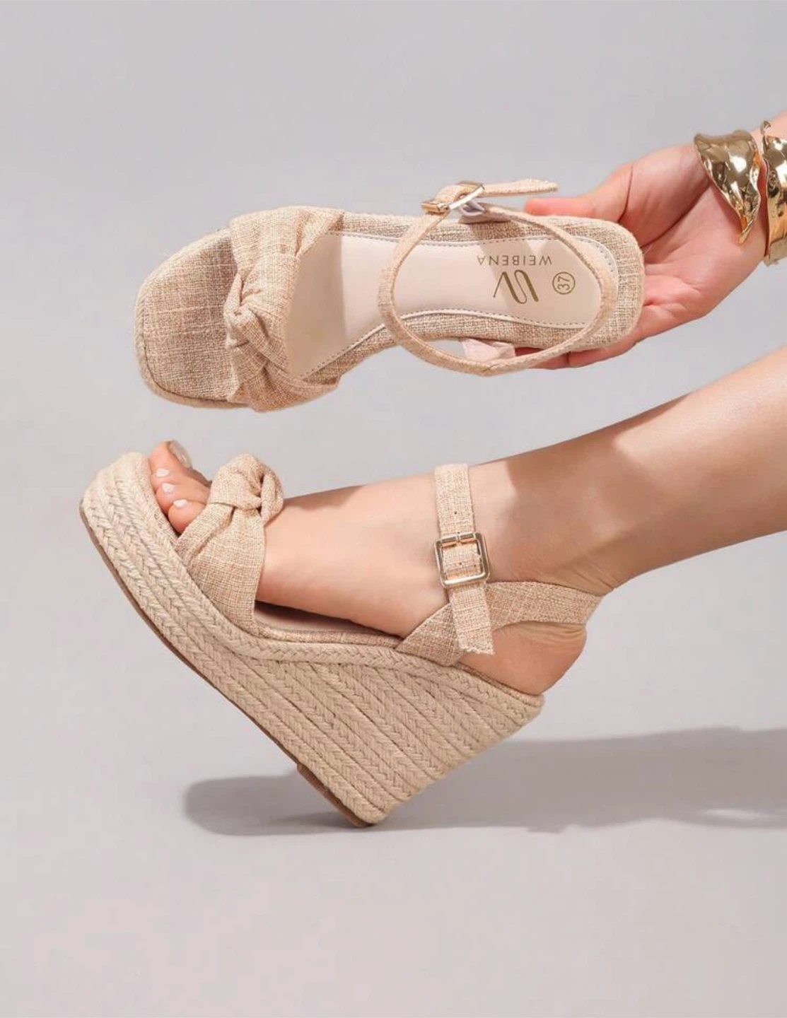 Wedge Sandals（size 6）