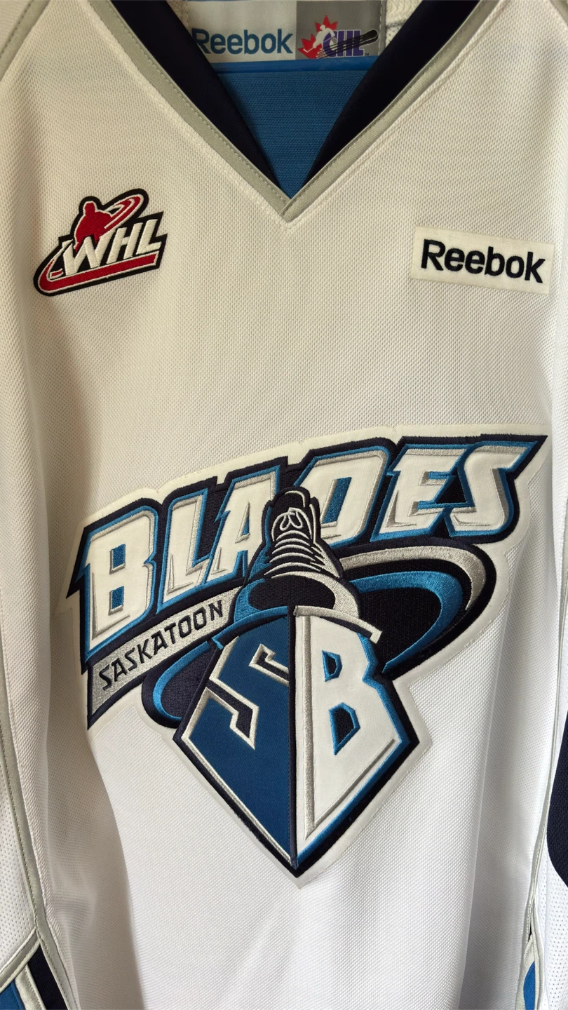 Vintage Saskatoon Blades Jersey (2009-2017) - photo 2