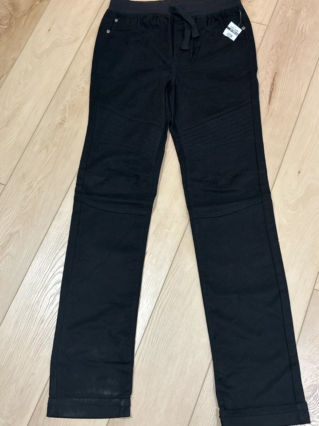 Black pants with drawstring