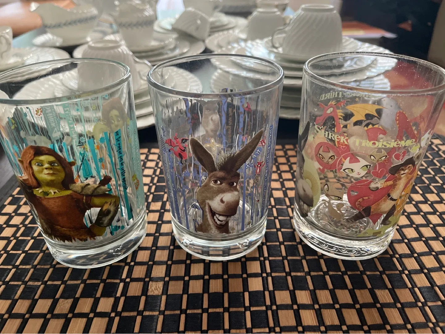 Vintage 3 Shrek Glasses