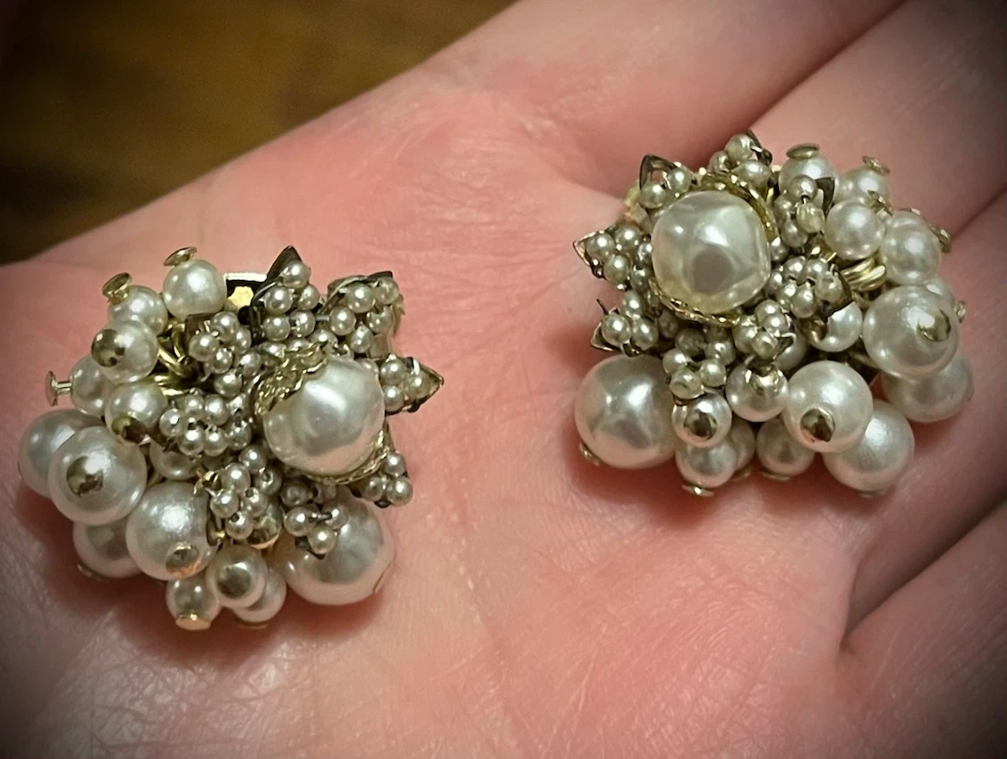 🇯🇵 Pearl cluster clip-on earrings - photo 2