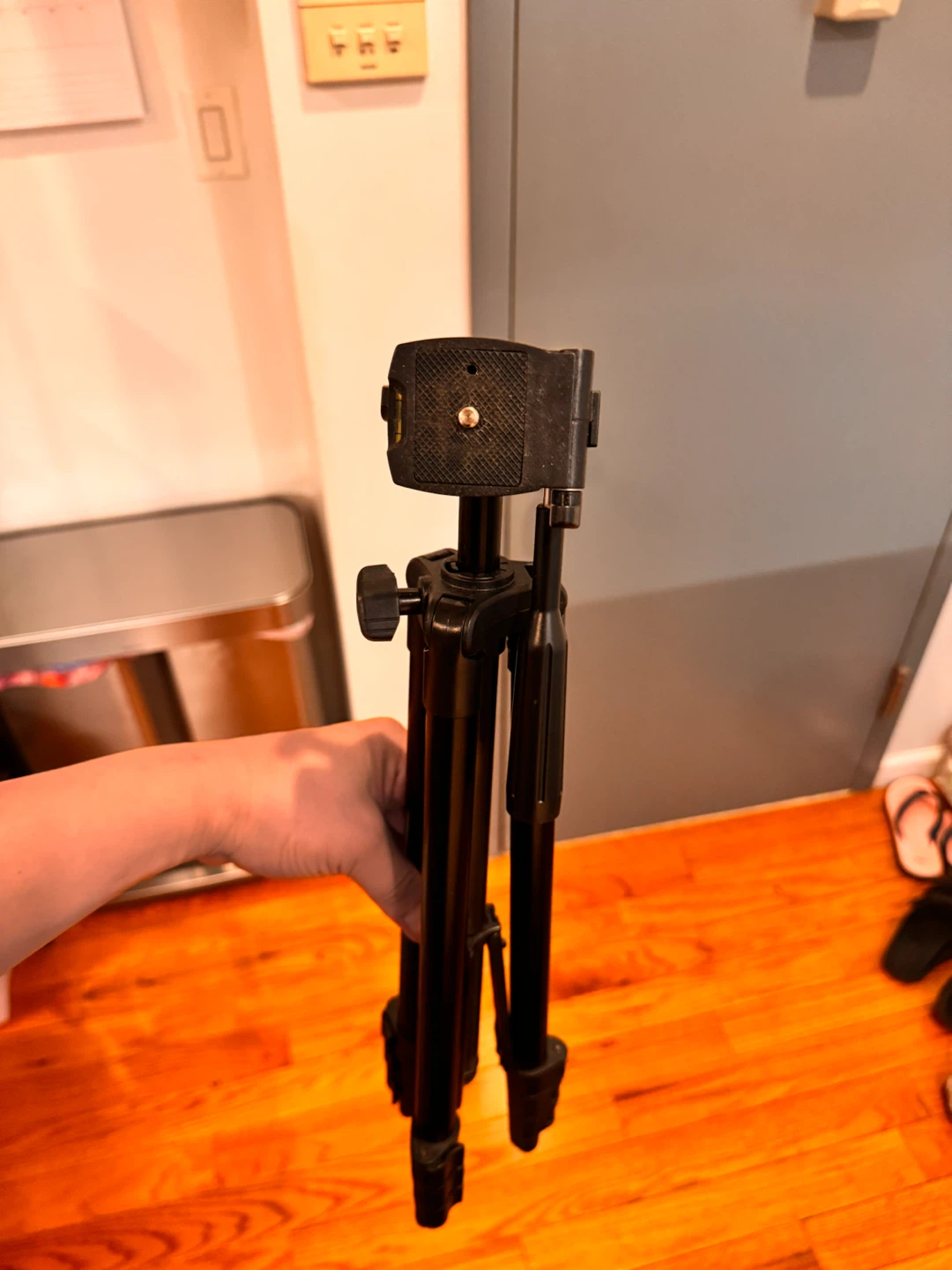 Black Tripod for Camera - photo 3