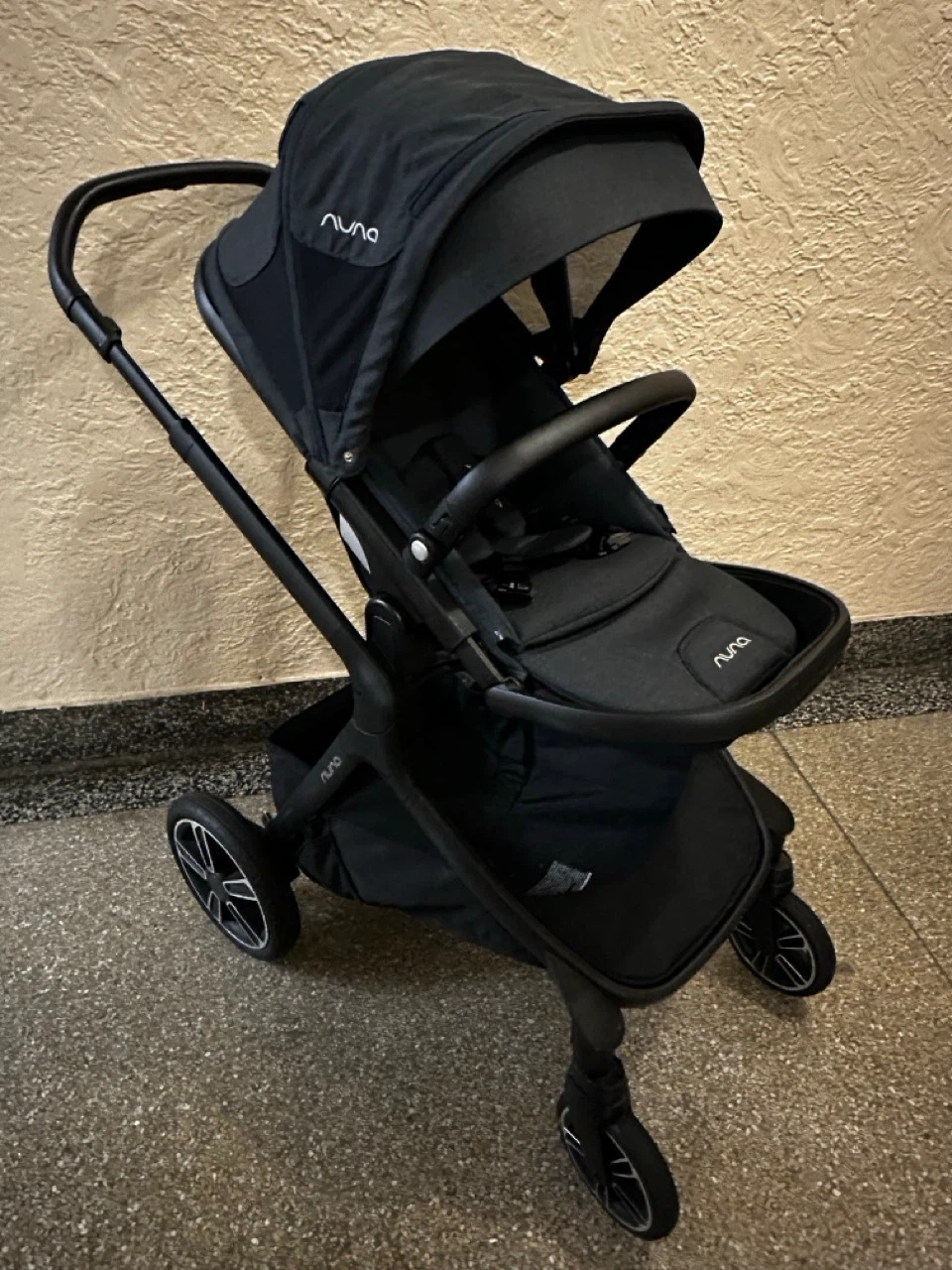 Nuna DEMI Next Stroller | Excellent Condition | $750 OBO - photo 2